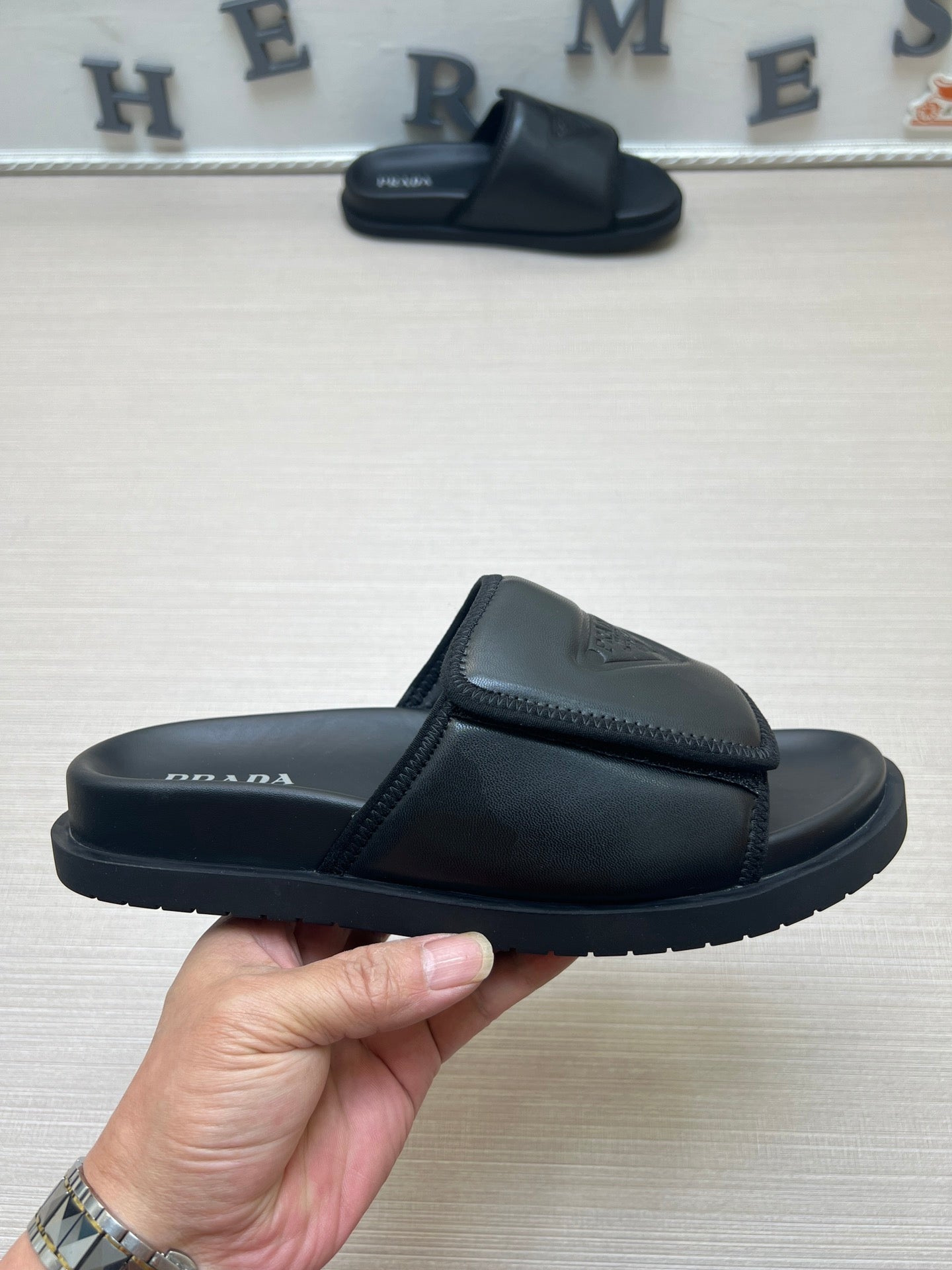 Z5ZPD6 Popular slippers