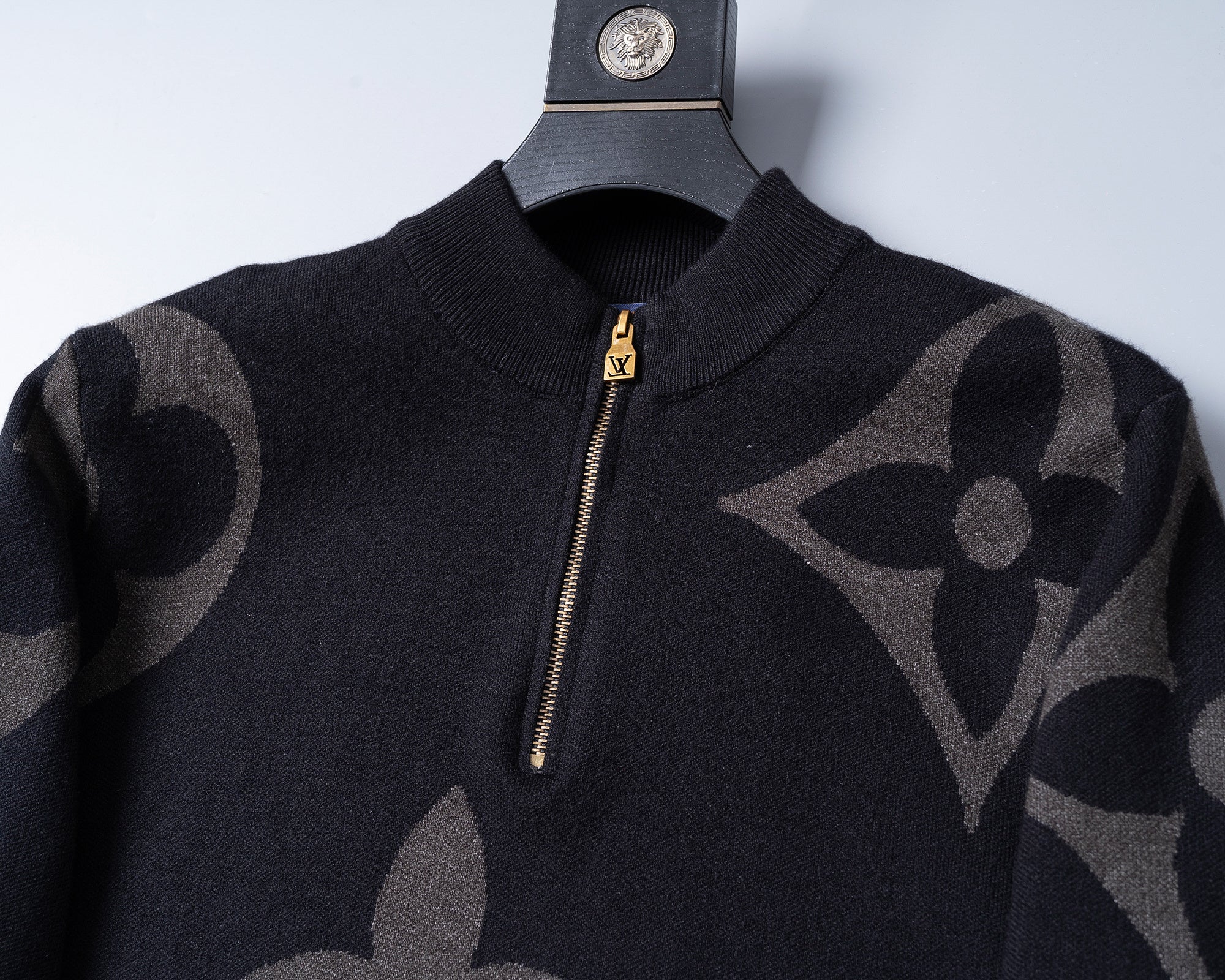 U1Z85E122 Popular Sweaters