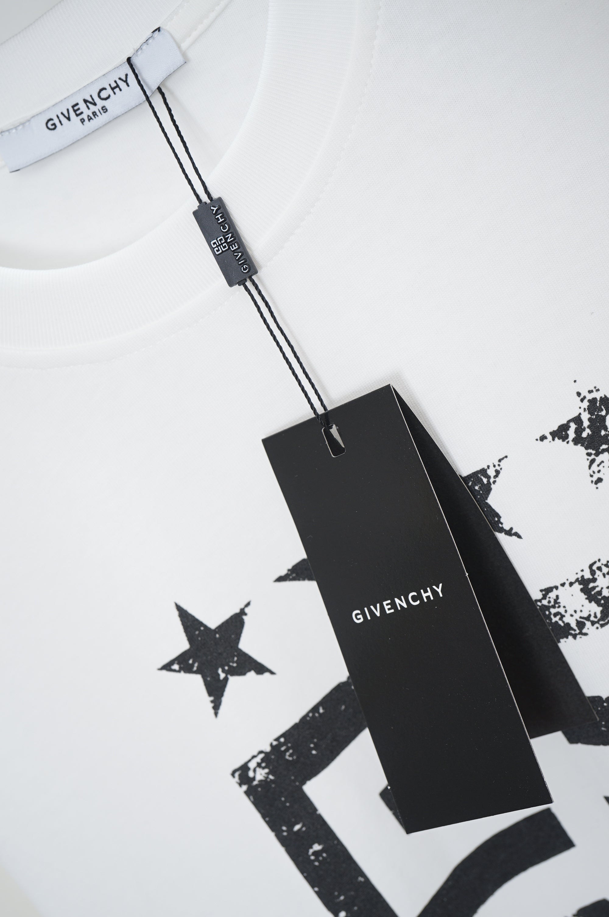 U1R76A6 Popular T-shirts