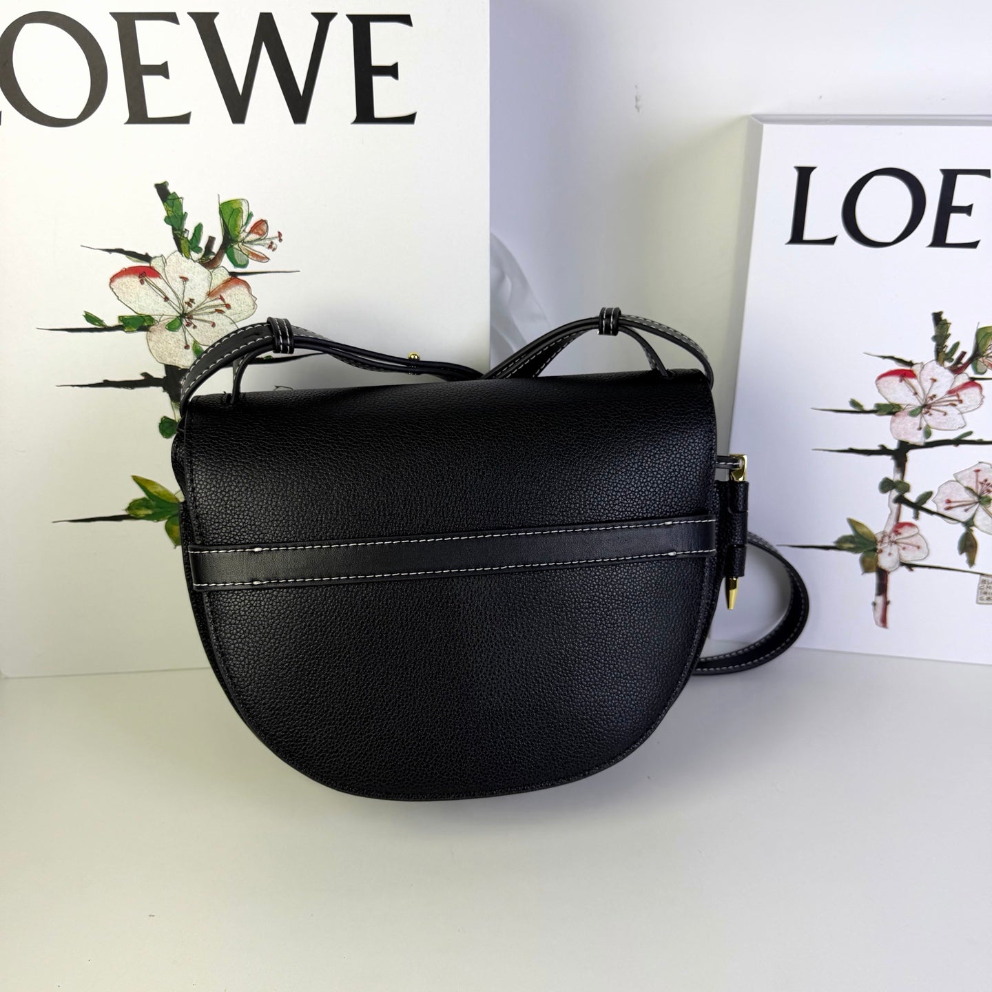 B1R76A27 Popular  leather bag