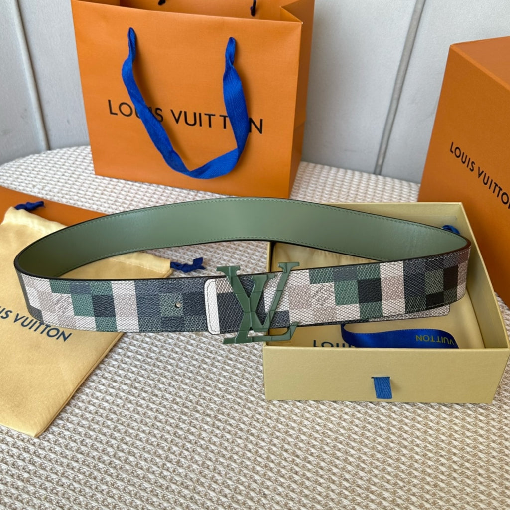 P1Q64E129 Popular  High quality belt With full package