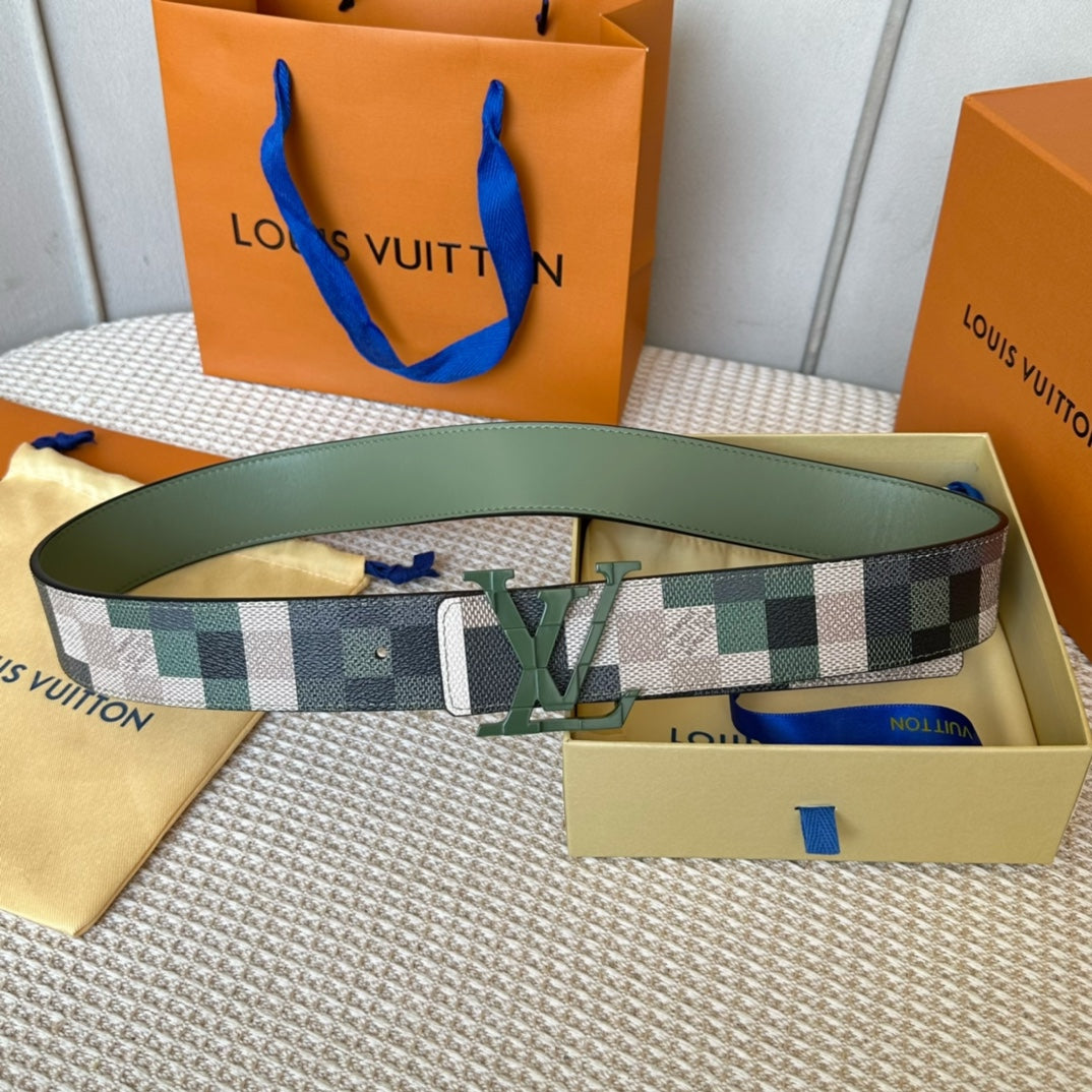 P1Q64E129 Popular  High quality belt With full package