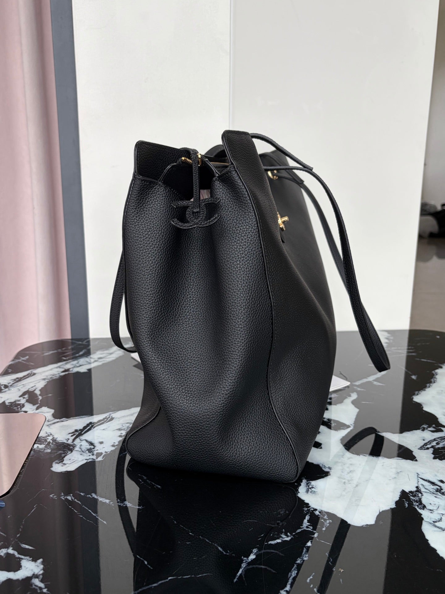 B1R76C25 Popular leather bag