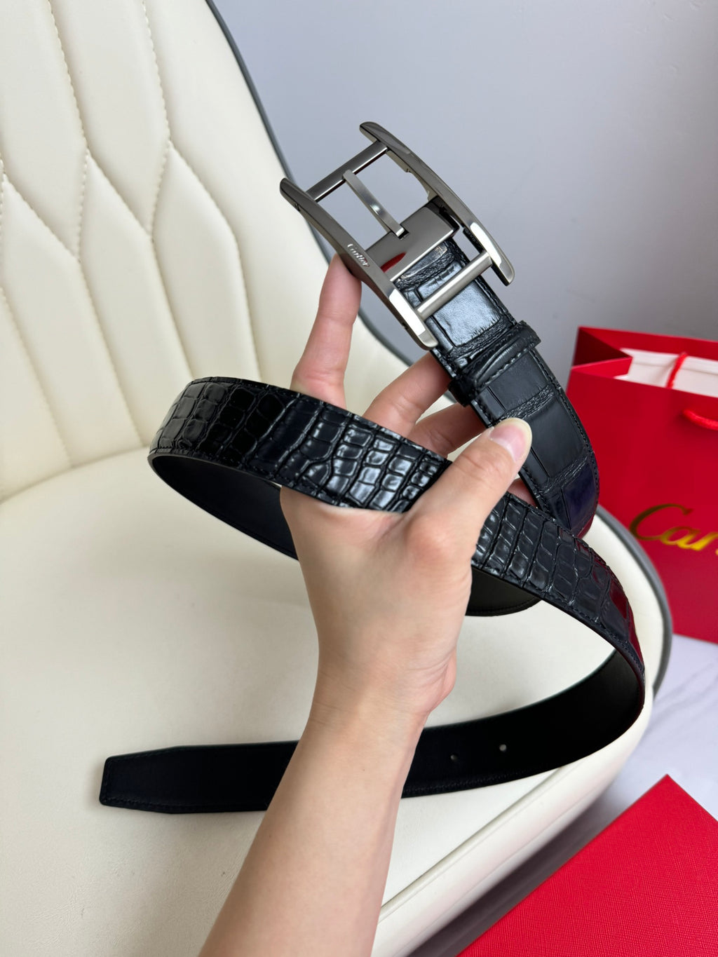 P1W15K172 Popular   High quality belt With full package