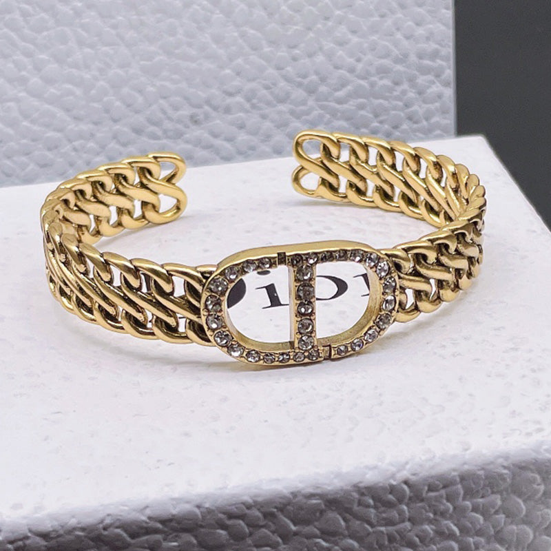 X1Z34D1K  Popular Bracelets