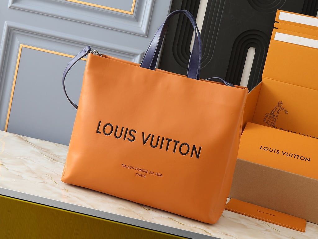 B1X45E9 Popular  leather bag