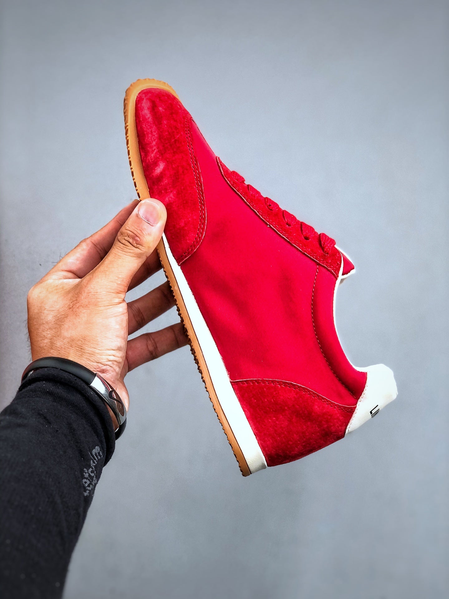 Z4Q95A82 Popular Shoes