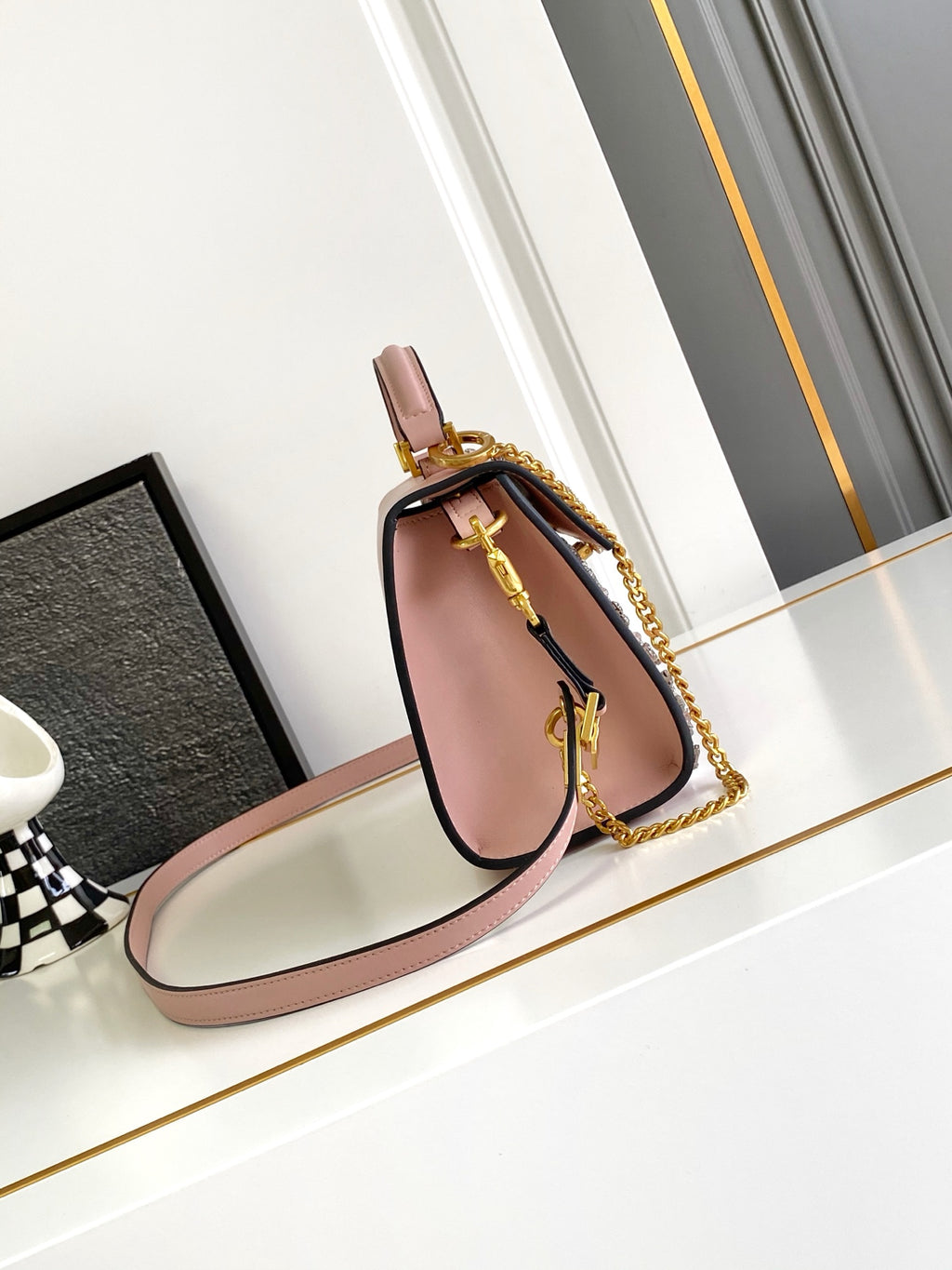 B1P36A72 Popular leather bag
