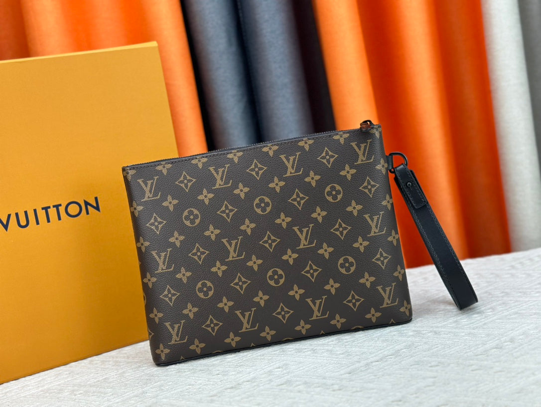 B1X44E398 Popular   leather bag