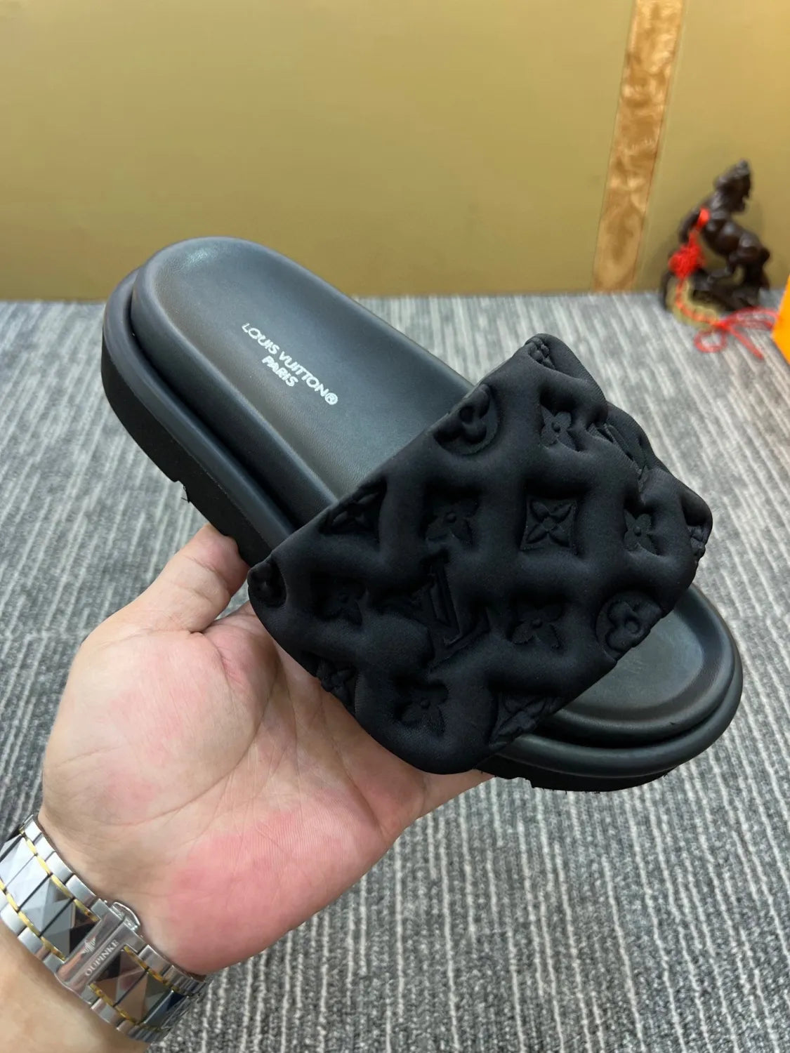 Z5YE116 Popular Slippers