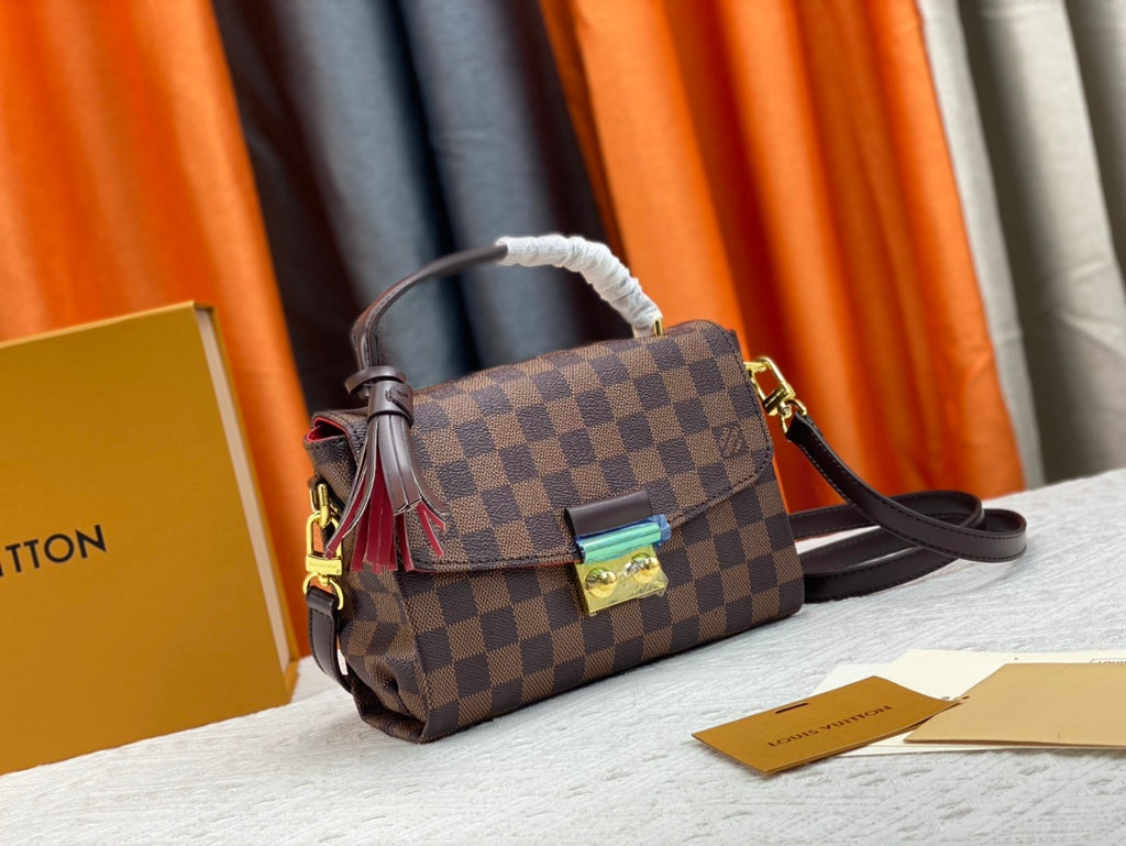 B1W15E2 Popular leather Bags
