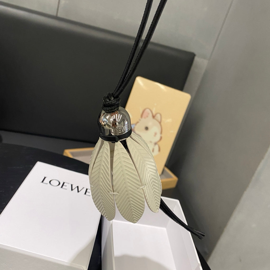 A1R76A17 Popular bag 's charms accessories