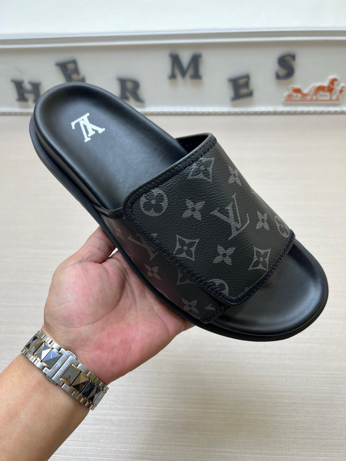 Z5WE245 Popular Slippers