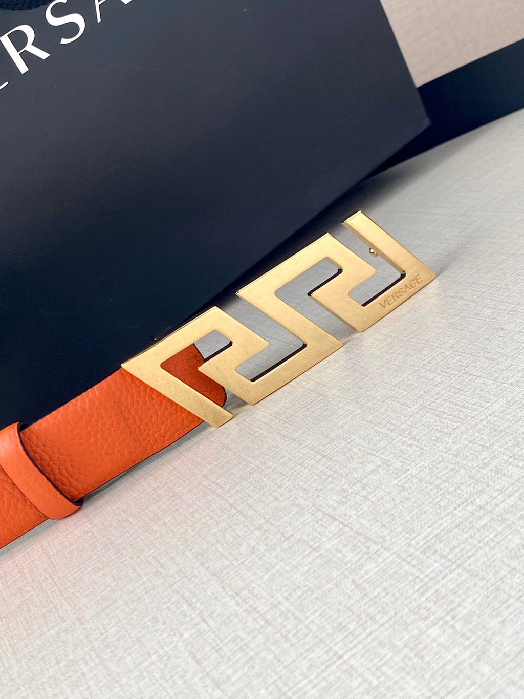 P1W15V166 Popular   High quality belt With full package