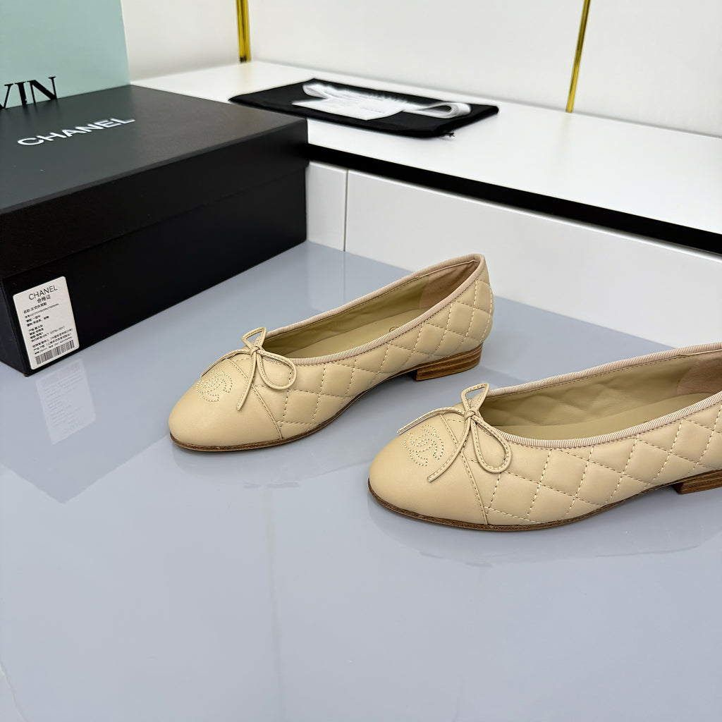Z2Q105C413 Popular high-quality leather Shoes