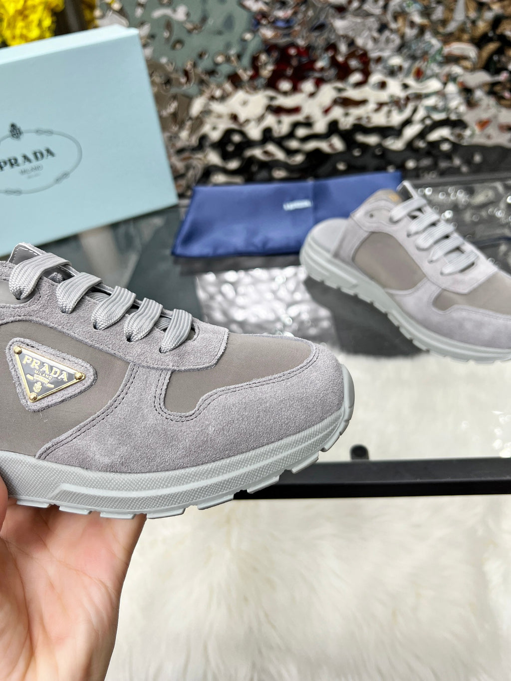 Z2Q95P96 Popular high-quality shoes