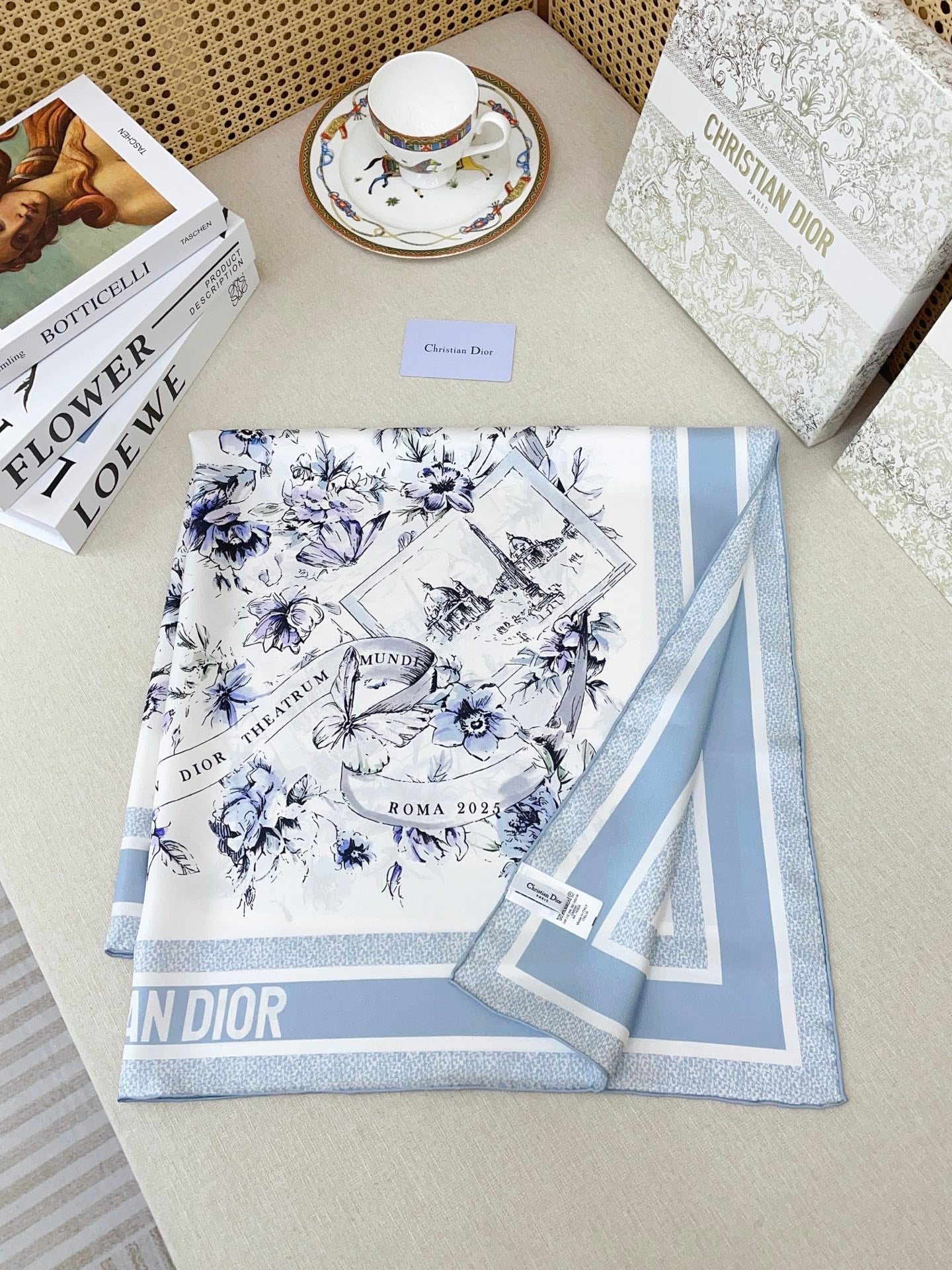W1N36D27 Popular Silk Scarve