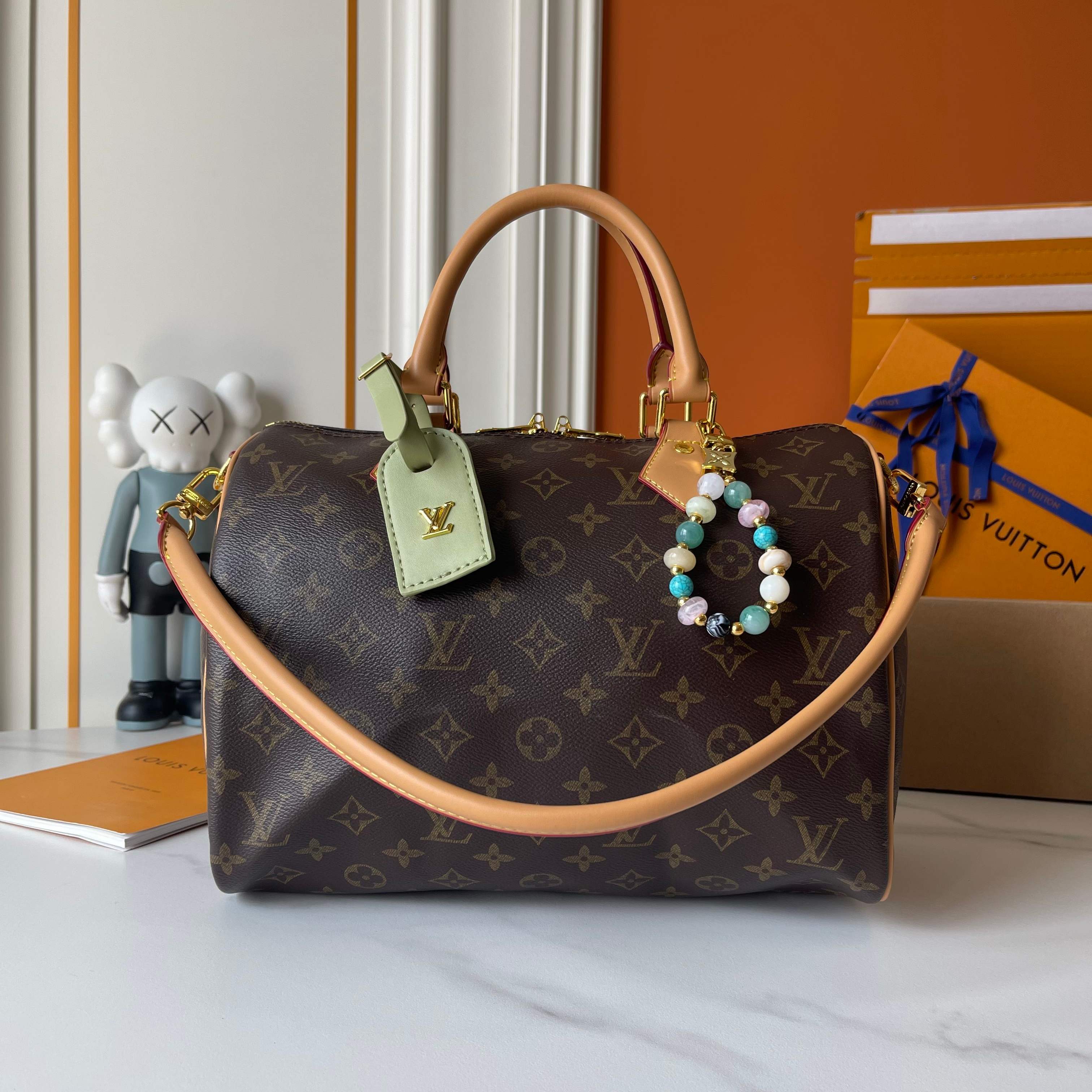 B1N86E8 Popular leather bag