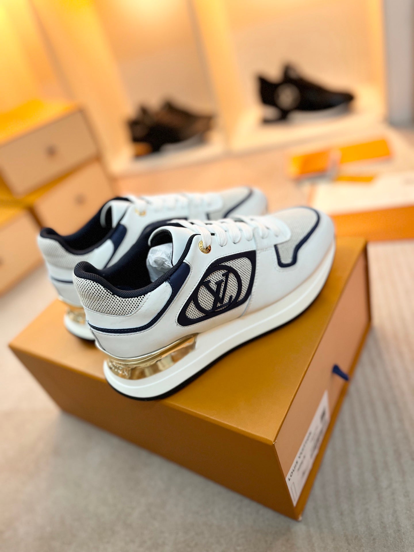 Z2P36E58 Popular high-quality leather Shoes