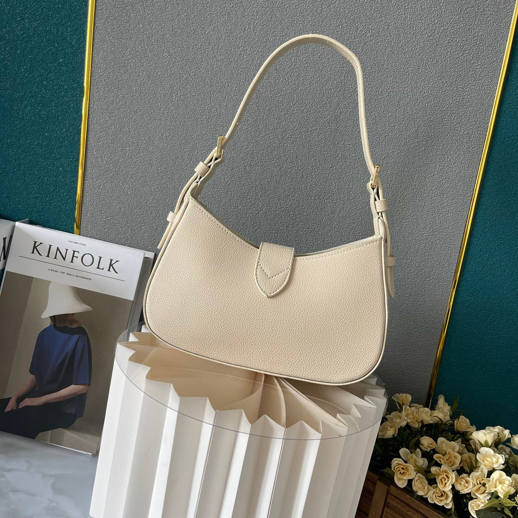 B1X44C416 Popular leather bag