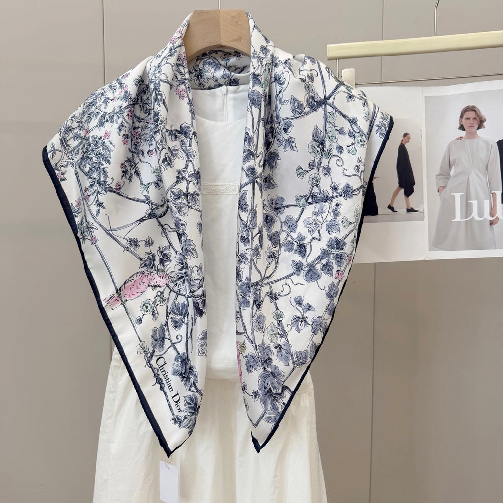 W1N36D19 Popular Silk Scarve