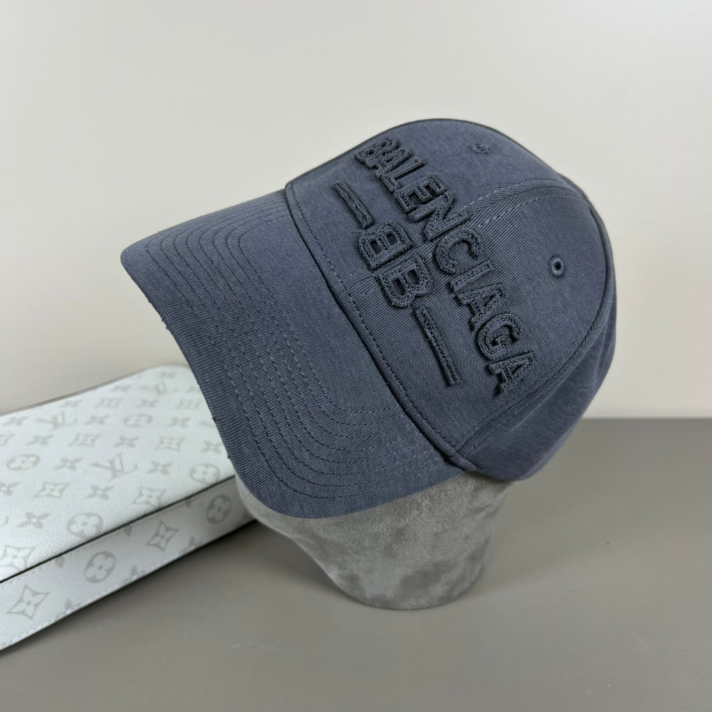 M1Z35J532 Popular hats