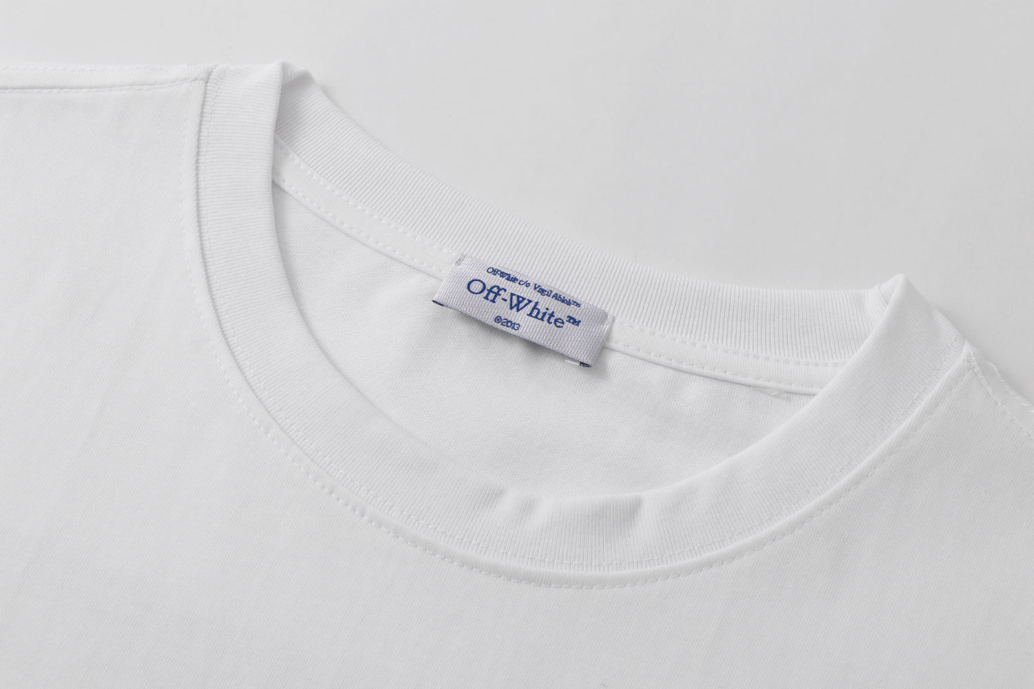 U1P36A14 Popular T-shirts