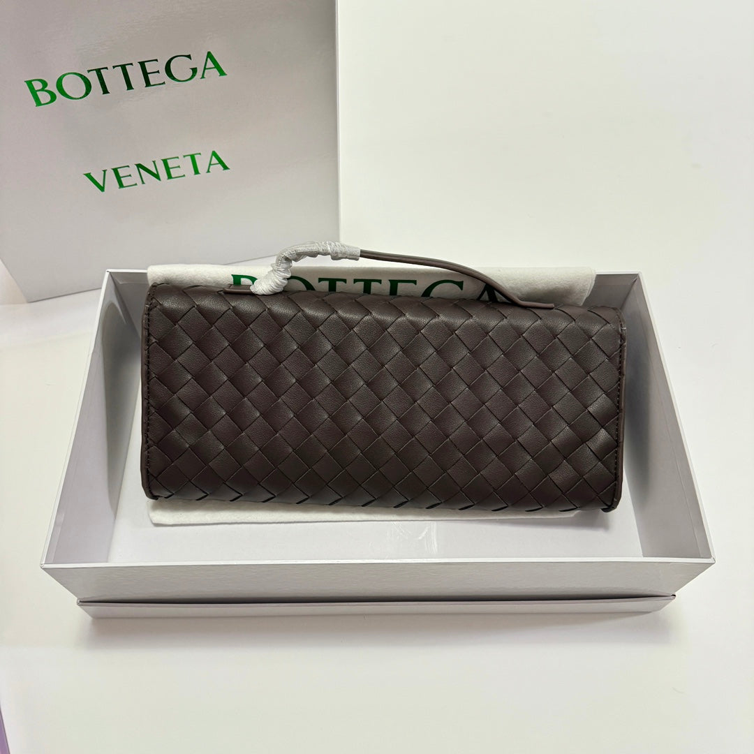 B1X44A380 Popular  leather bag 