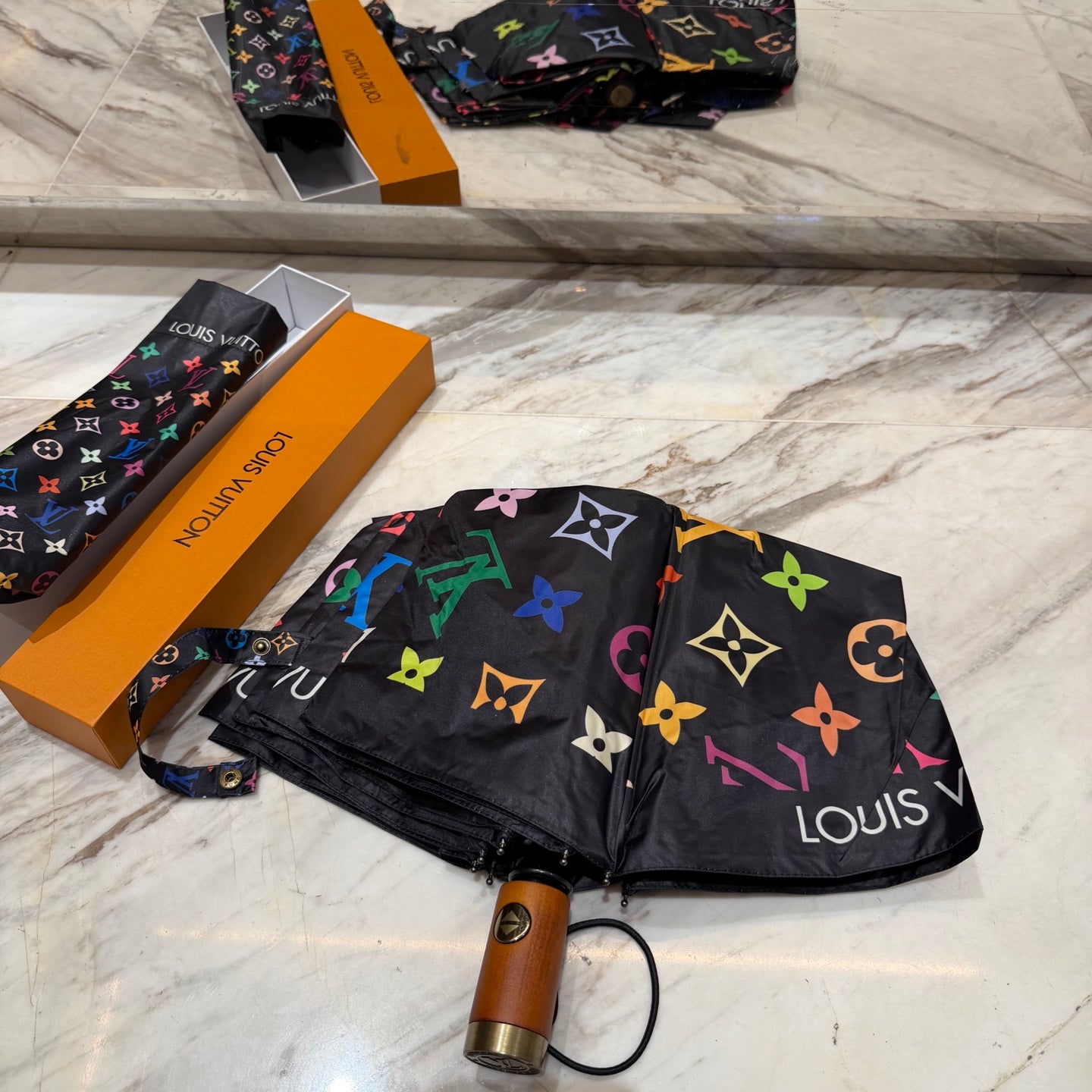 J1N46E7 Popular UV resistant umbrella