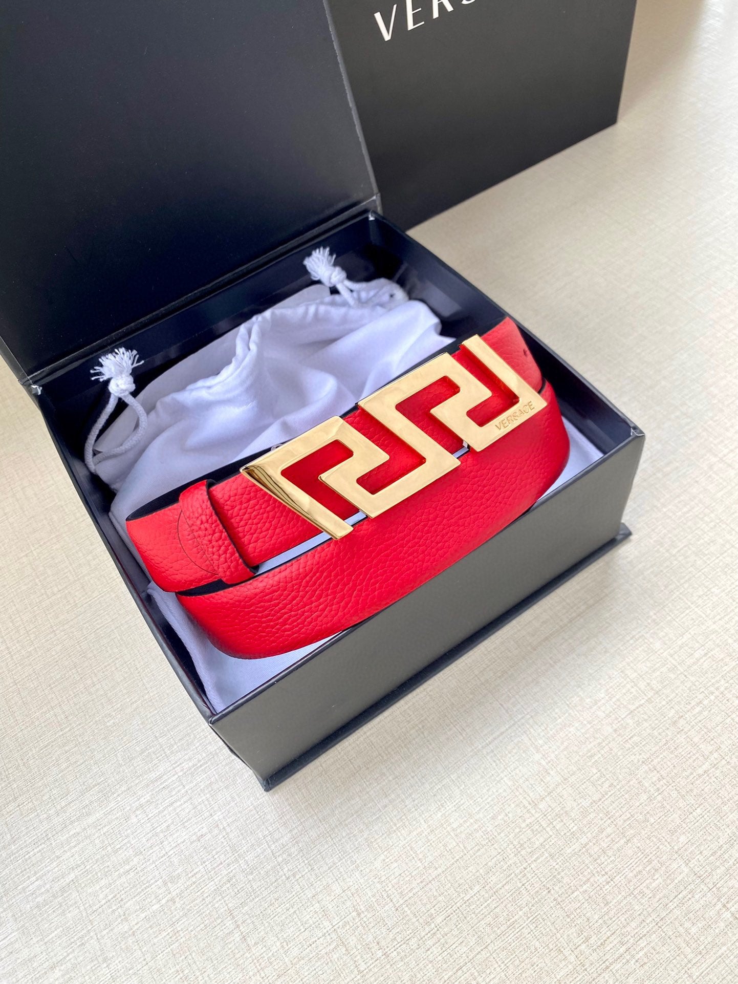 P1W15V166 Popular   High quality belt With full package
