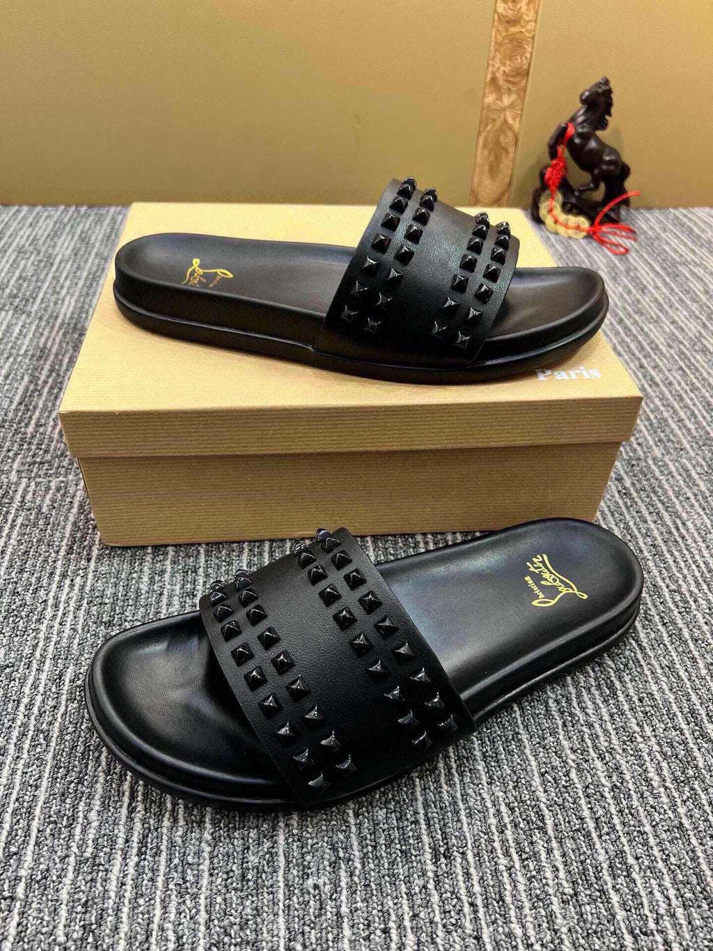 Z5ZA126 Popular slippers