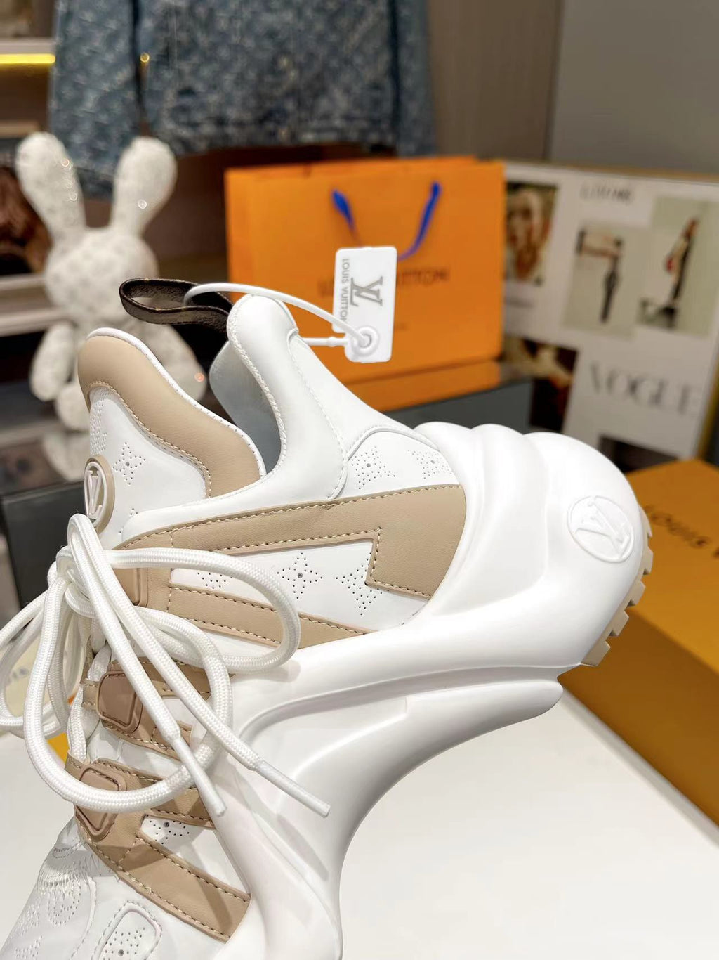 Z2Q95E180  Popular high-quality Shoes