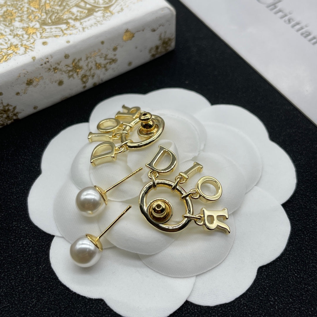 X1Z54D379E Popular Earrings