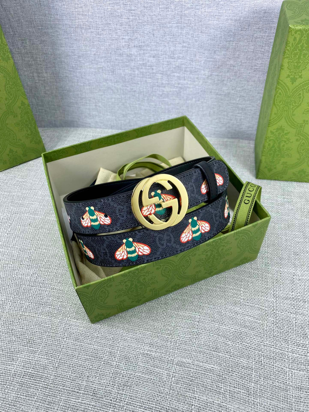 P1Q115B51 Popular High quality belt With full package