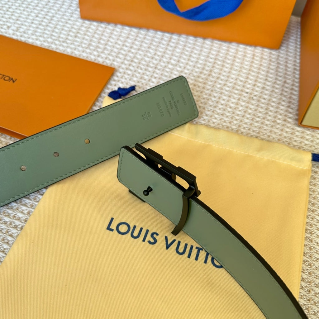 P1Q64E129 Popular  High quality belt With full package