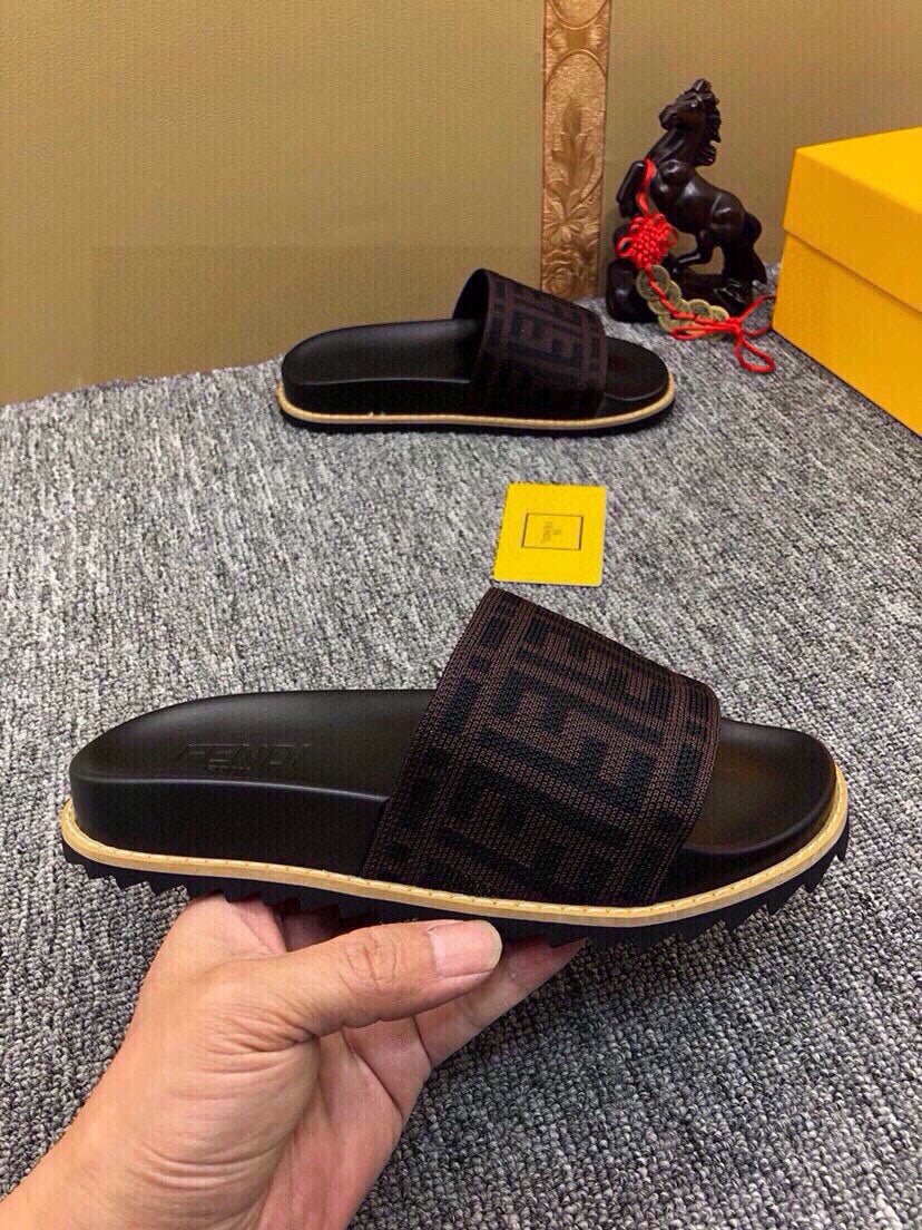 Z5Z35F285 Popular Slippers