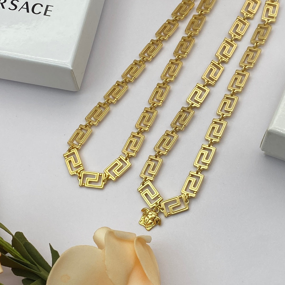 X1R75V73X Popular   Necklace