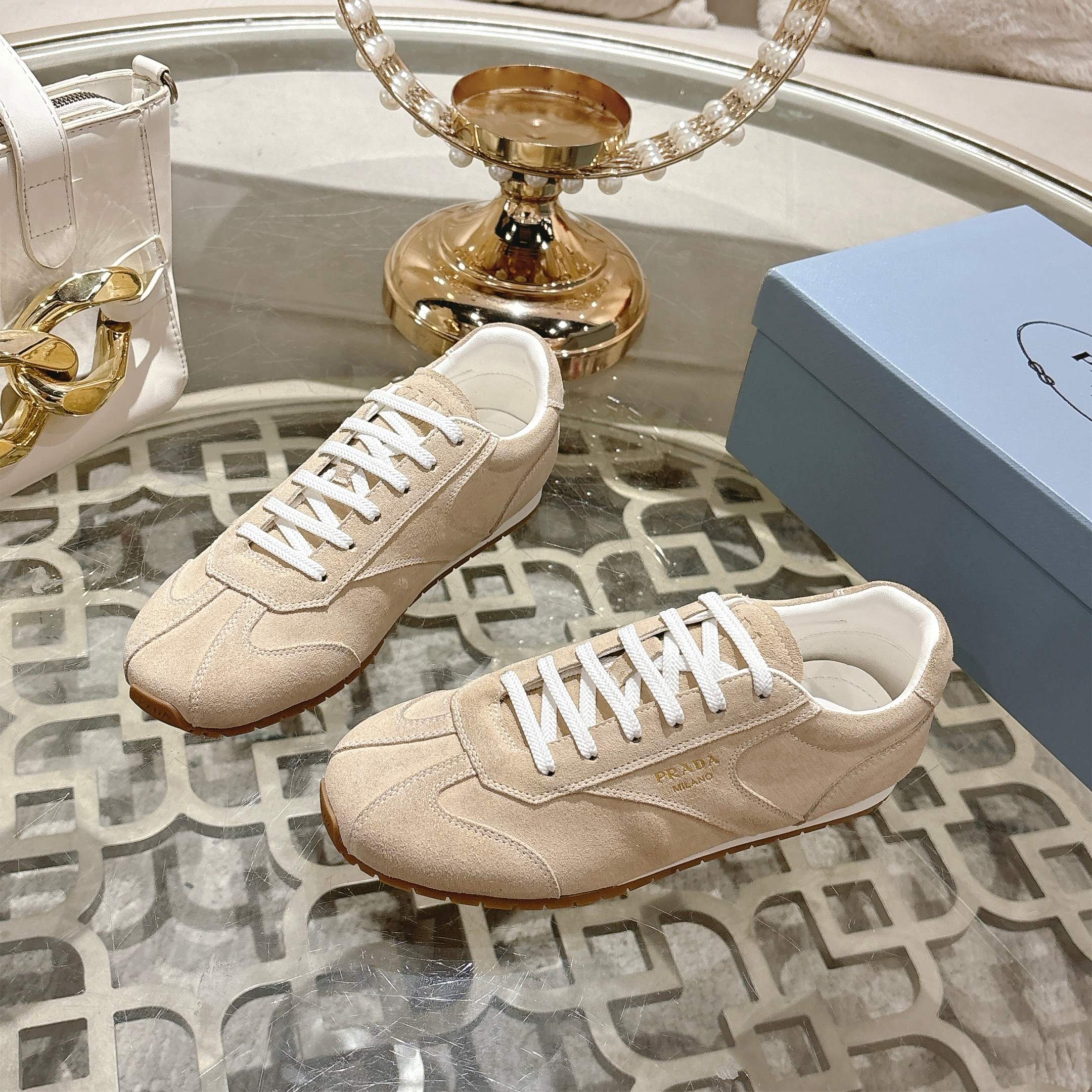 Z2P36D35 Popular high-quality leather Shoes