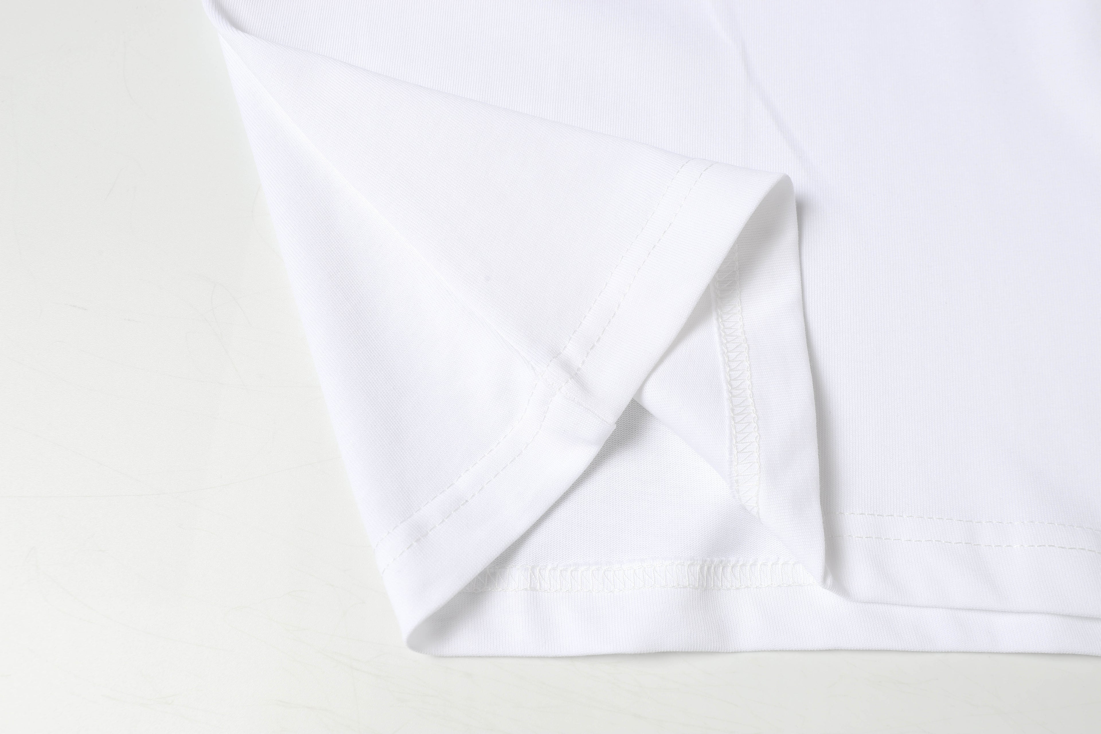 U1R45E143 Popular T-shirt