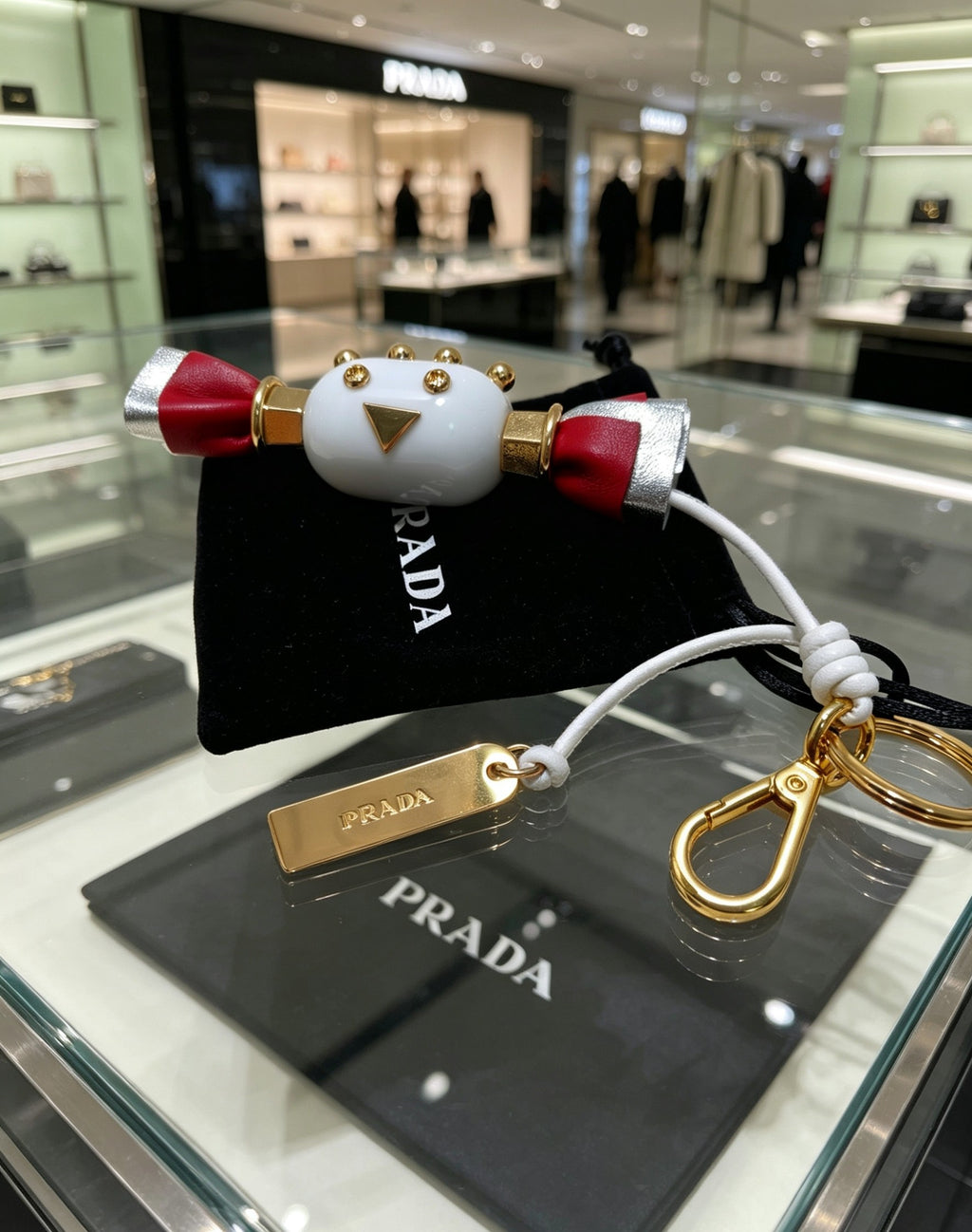 A1R76P62 Popular bag 's charms accessories