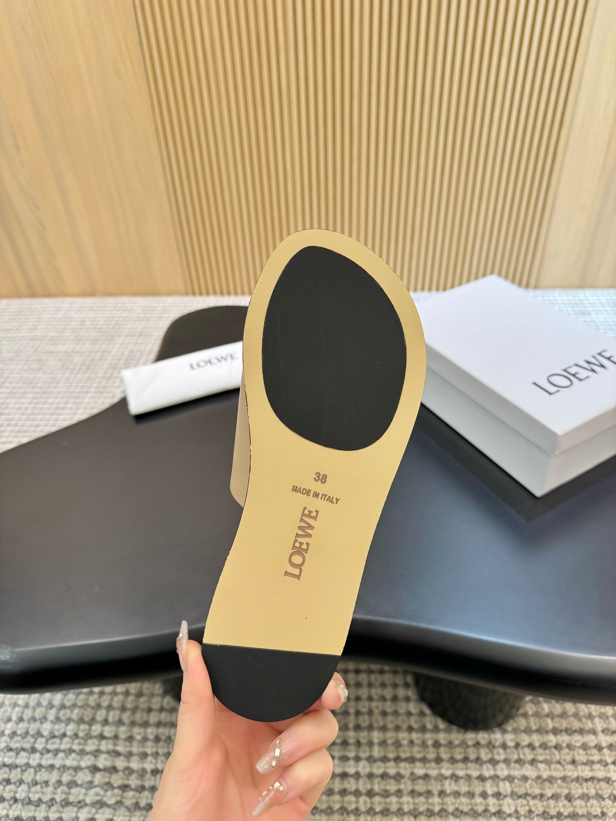 Z2R66A18 Popular high-quality leather shoes