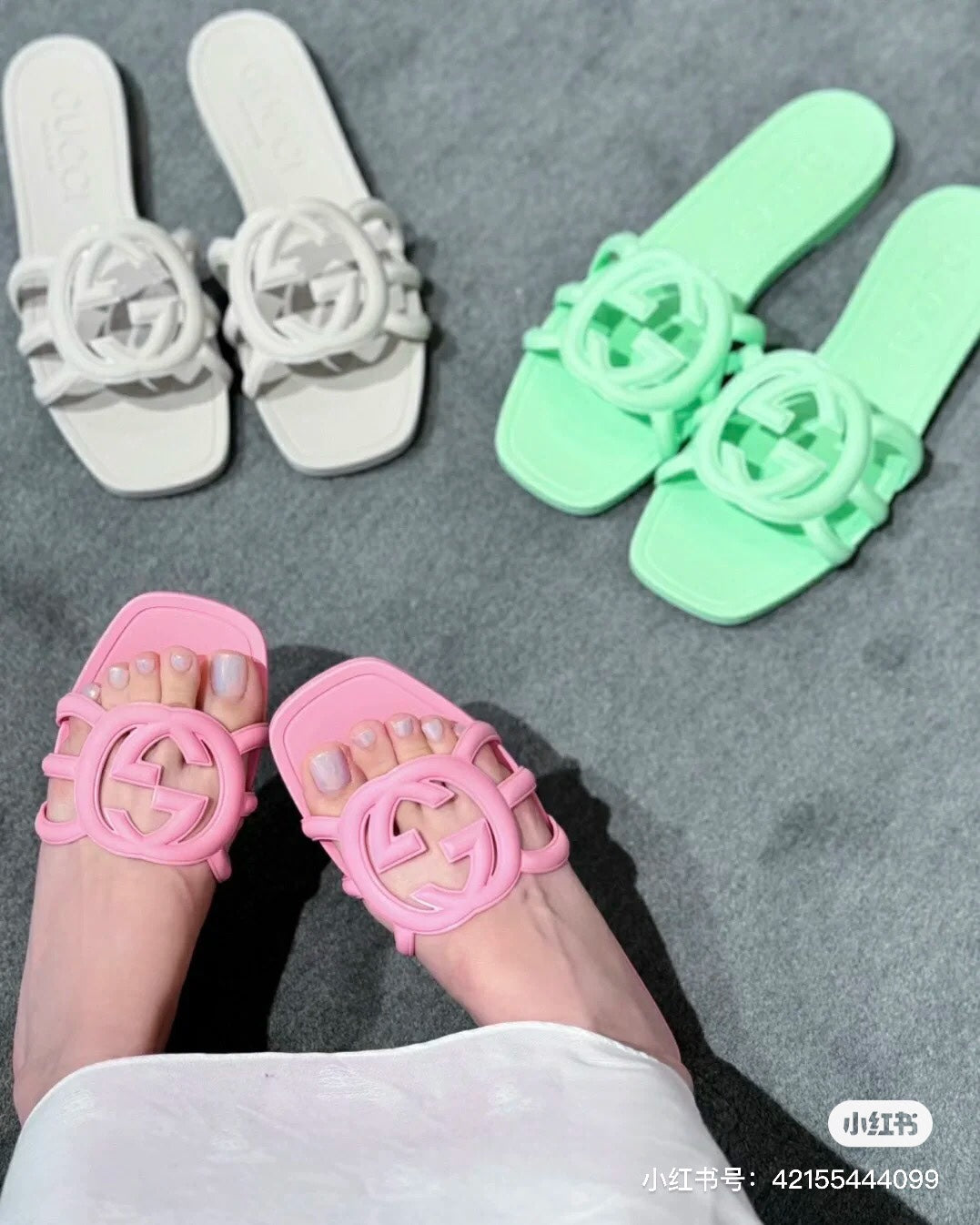 Z1P54B172 Popular Slippers