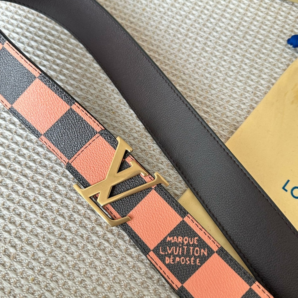 P1Q64E149 Popular High quality belt With full package