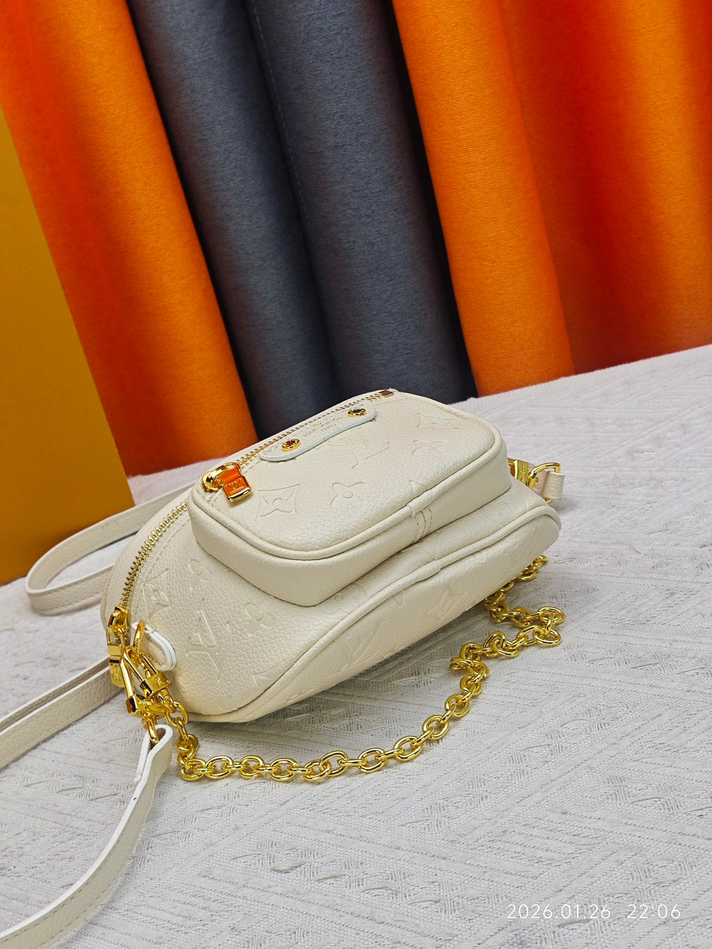 B1P46E73 Popular  bag