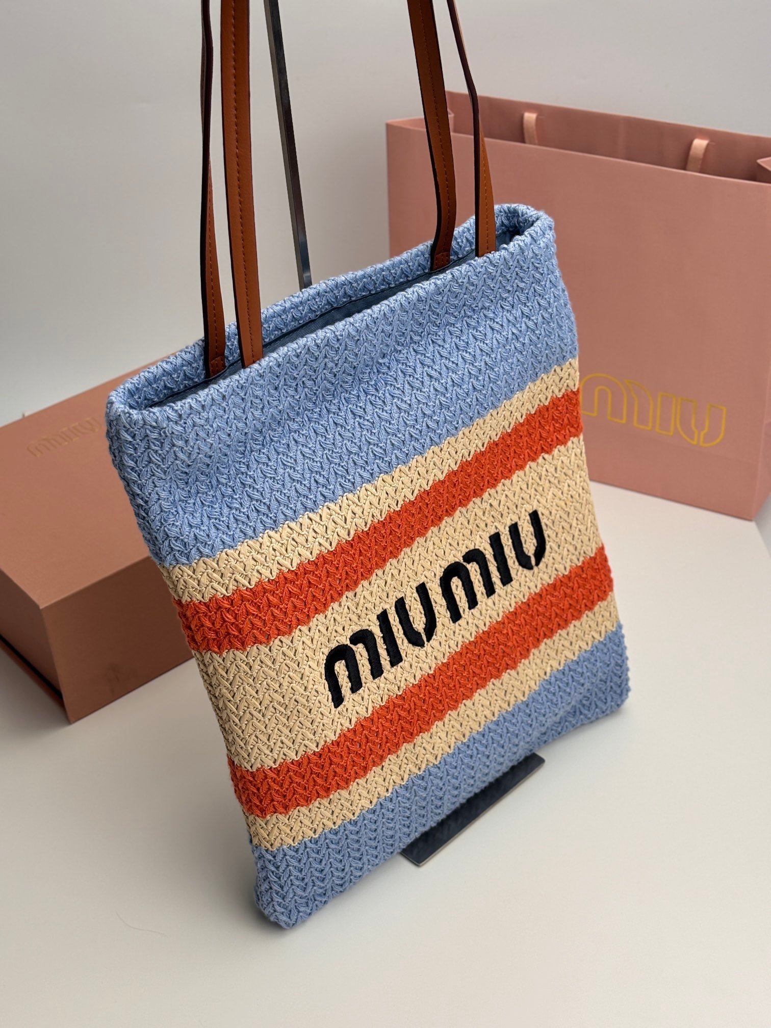 B1X104A77 Popular   Woven Bag