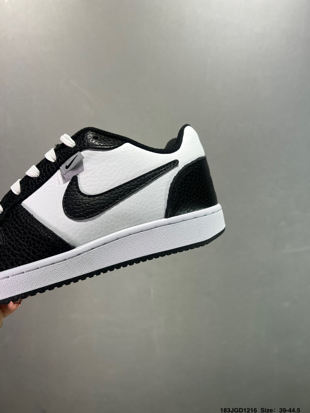Z4Z35A7 Popular shoes (No box)