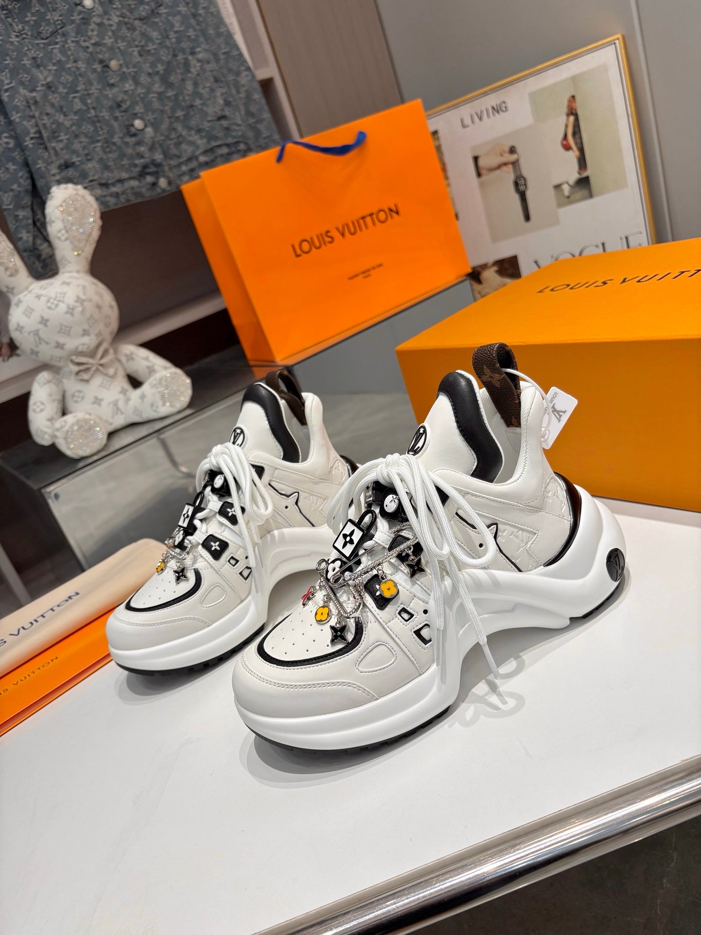 Z2Q105E439  Popular high-quality Shoes