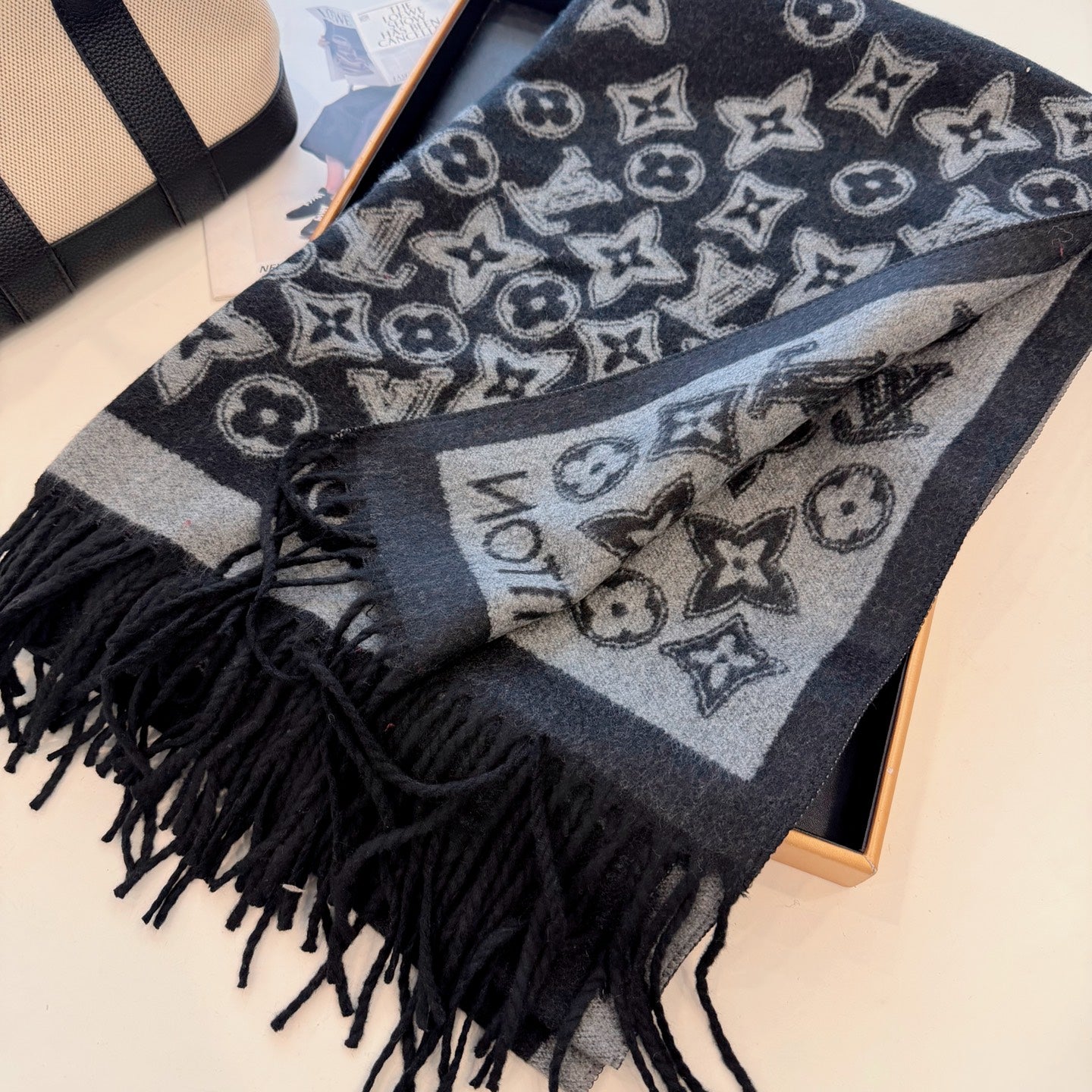 W1R86E57 Popular Winter Scarves