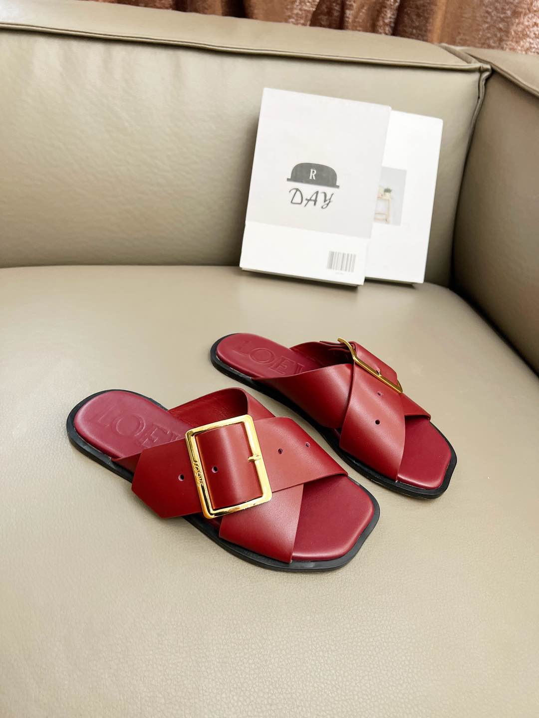 Z2R66A19 Popular high-quality leather shoes
