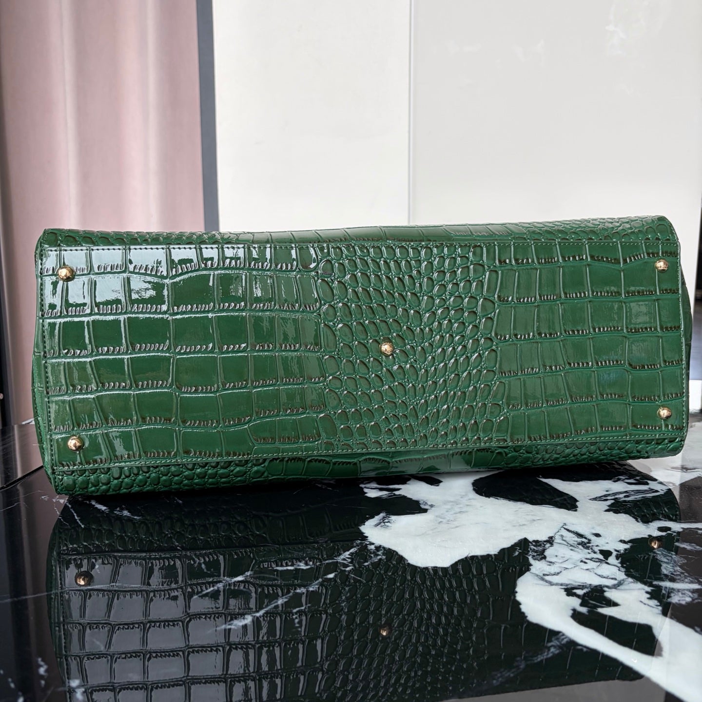 B1R76C25 Popular leather bag